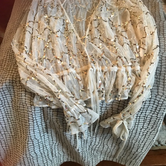 Urban Outfitters Stevie Tie Front Top Size Large - Picture 5 of 6